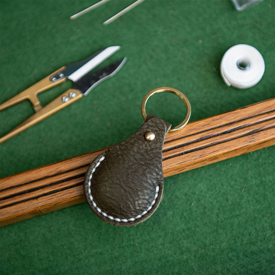 G8activist® Leather AirTag Keychain DIY Kit - Image 13