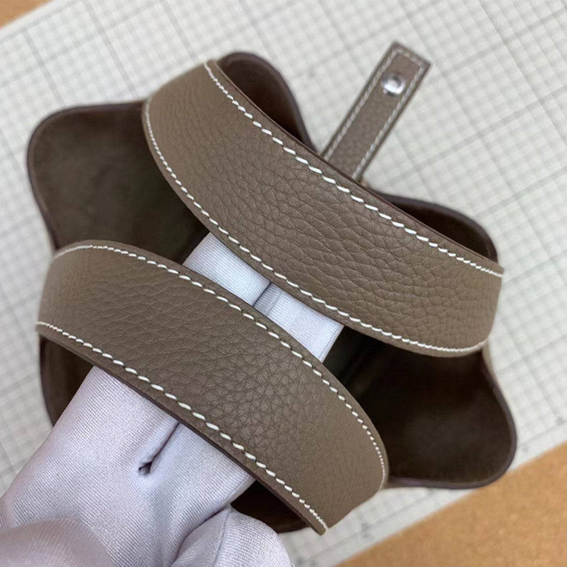 G8activist® Full Grain Leather New Lock Tote Bag - Advanced Kits - Image 3