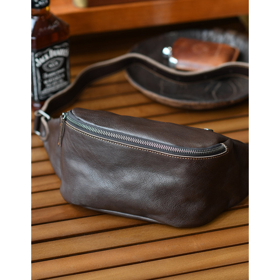 Vegetable Tanned Leather Men Fanny Pack Bag - Image 7