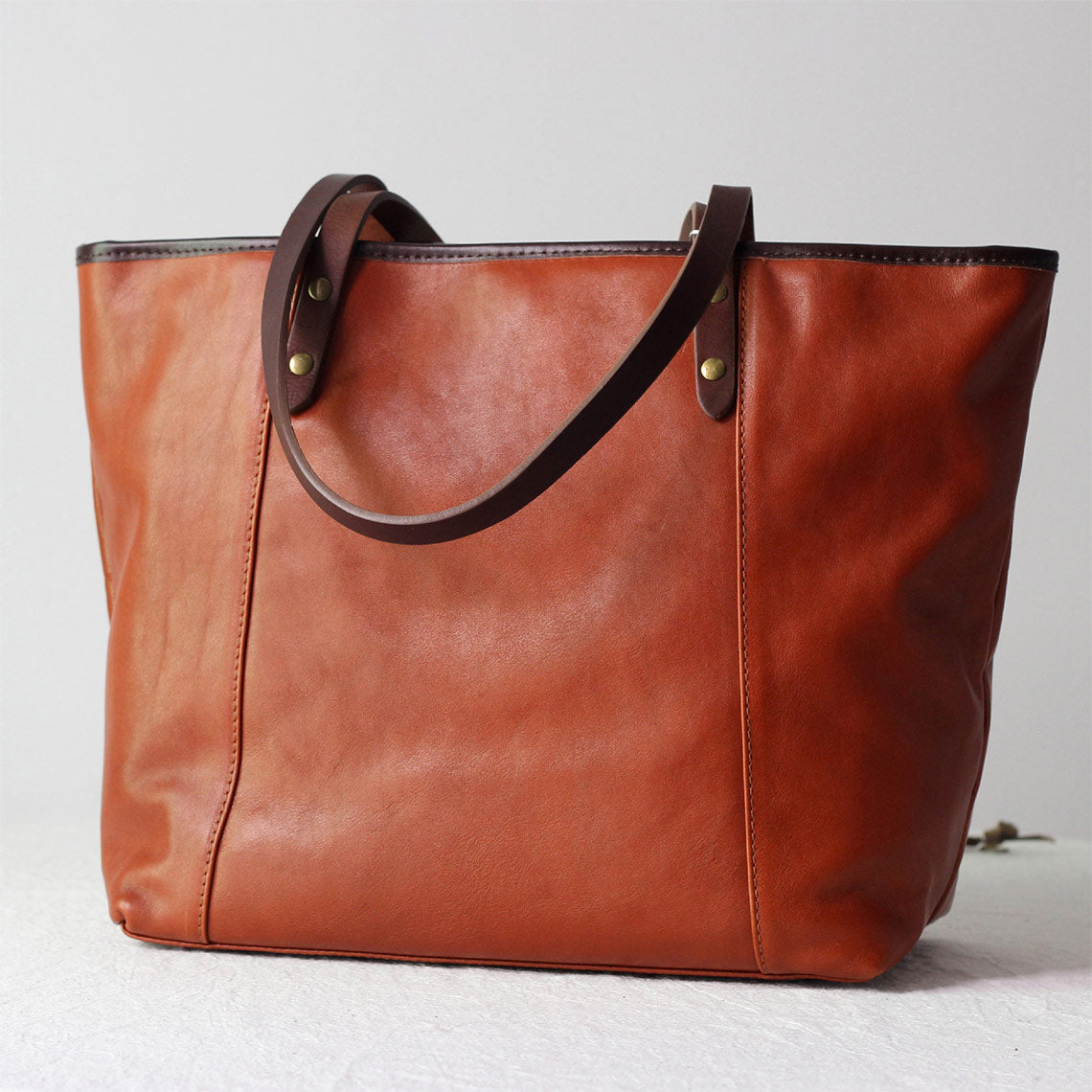 Vegetable Tanned Leather Classic Women Tote Bag
