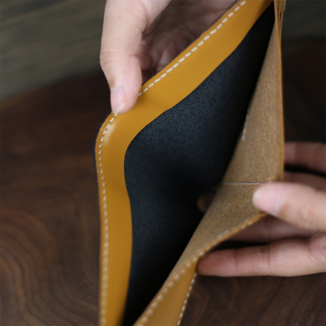 G8activist® Full Grain Leather Slim Wallet DIY Kit - Image 6