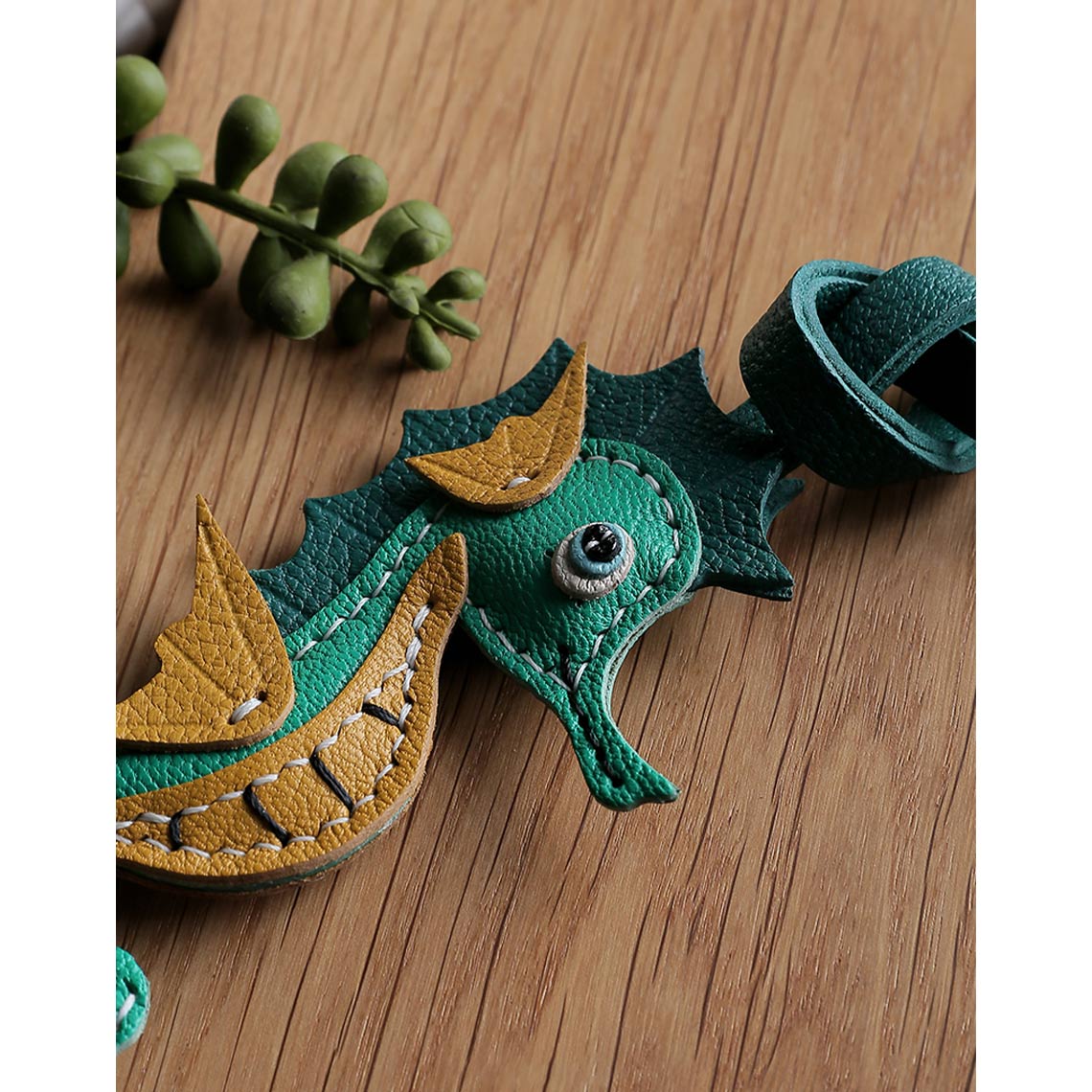 G8activist® Sheep Leather Sea Horse Bag Charm DIY Kit - Image 6